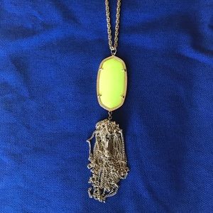 Kendra Scott necklace